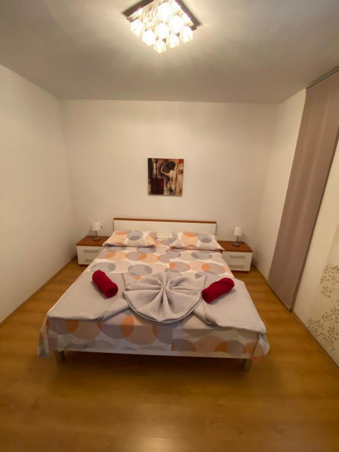 Apartments Lovely Croatia Bol Exterior foto