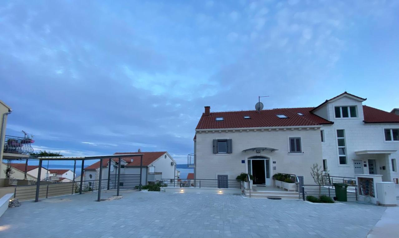 Apartments Lovely Croatia Bol Exterior foto