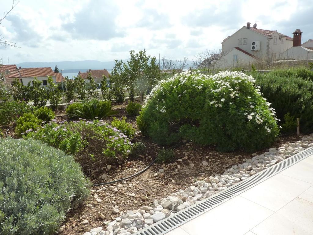 Apartments Lovely Croatia Bol Exterior foto